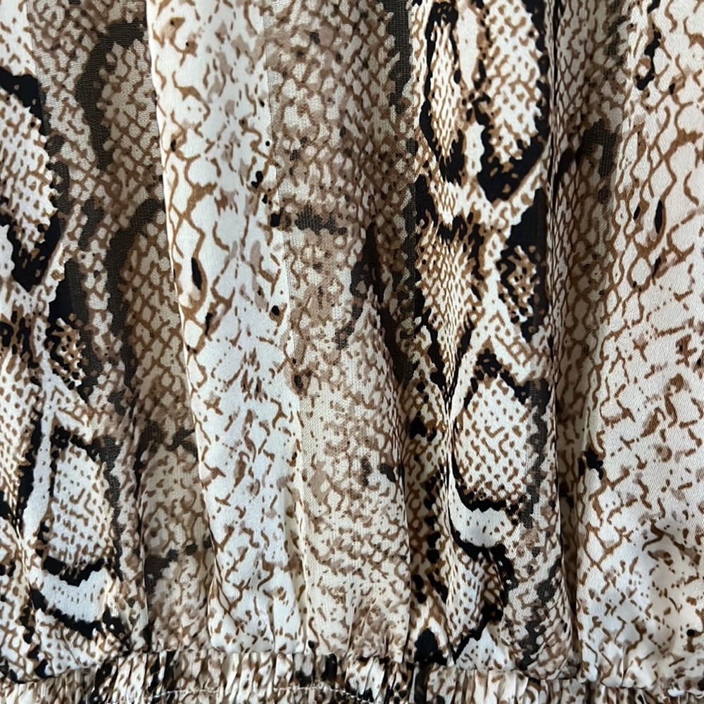 Medium new leopard short mini dress
